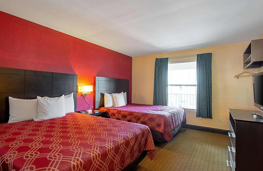 Ramada Limited Clearwater Hotel And Suites-1